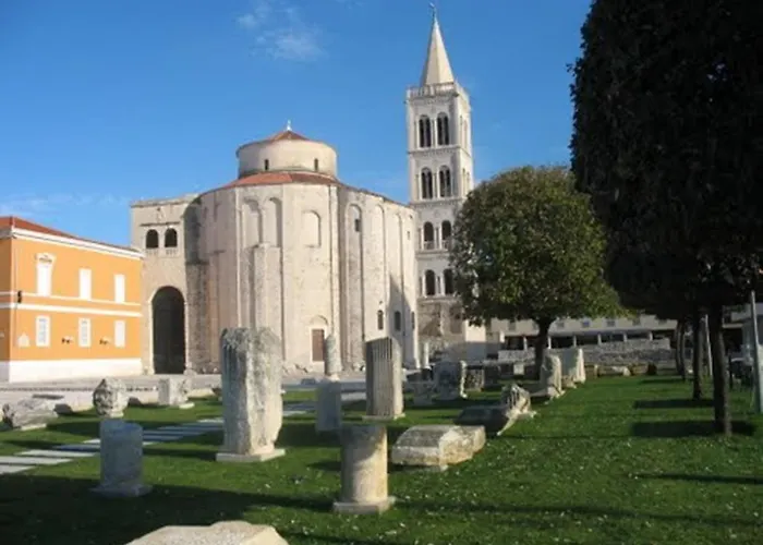 Апартаменты Greta *