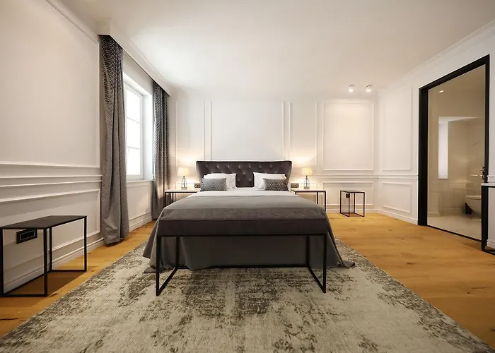 アパート グレタ レジデンス