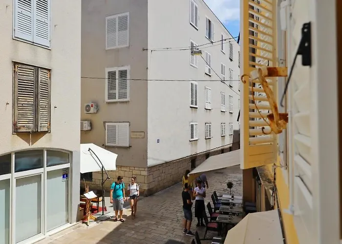 Апартаменты Greta Задар