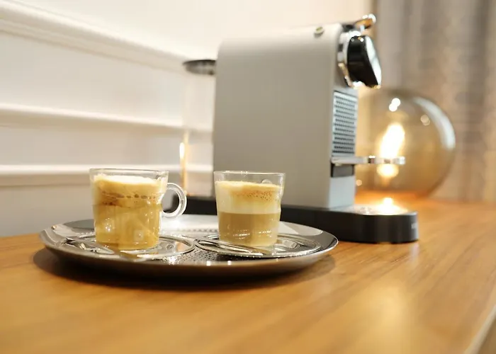 グレタ レジデンス アパート *