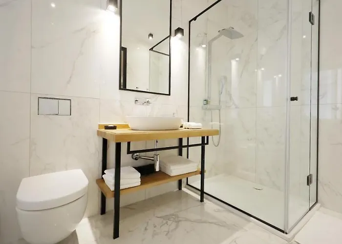 グレタ レジデンス